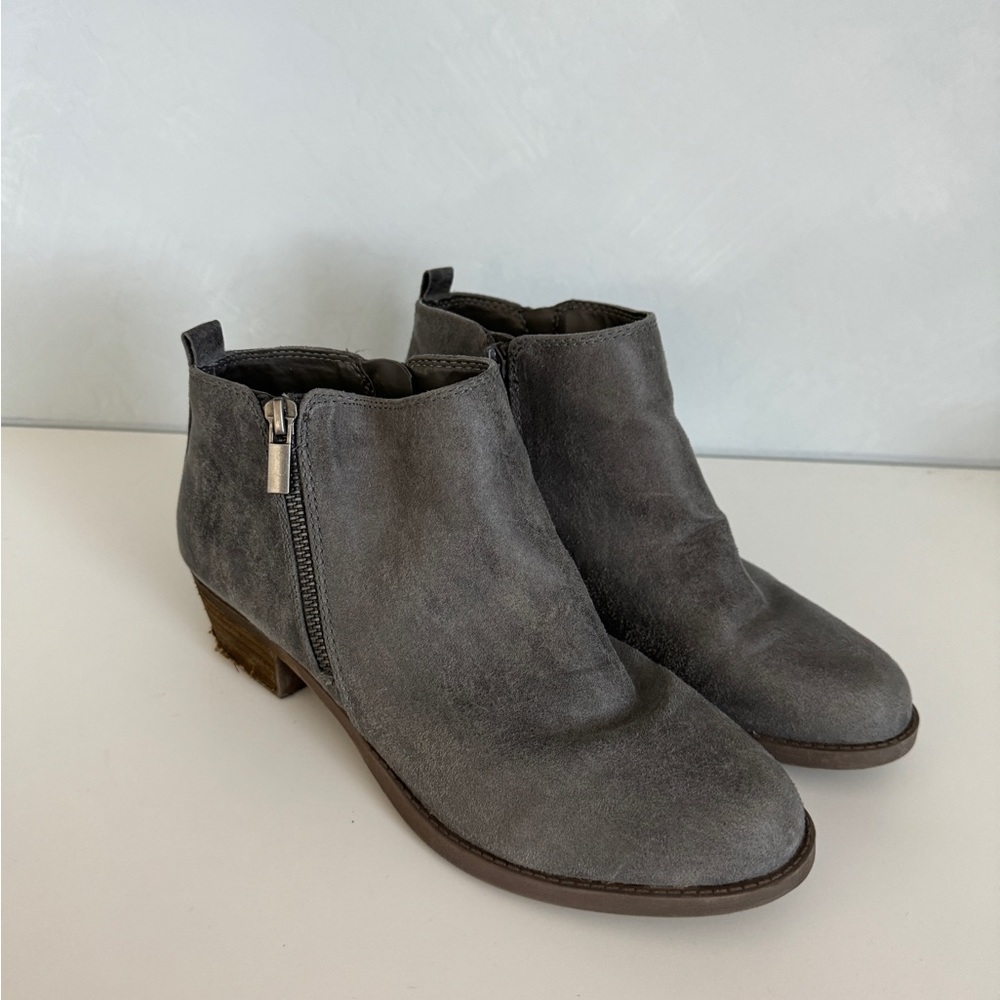 Carlos by Carlos Santana Grey Ankle Boots